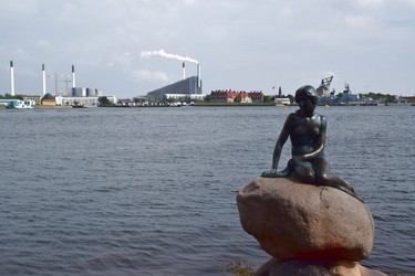 Zařízení pro energetické využití odpadu tvoří jednu z dominant celé Kodaně